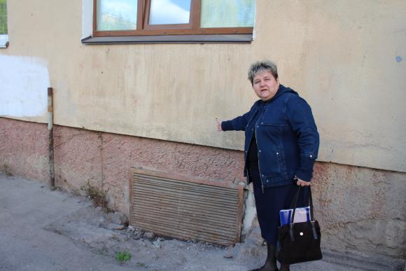 “Феміністки” намагались забрати підвал у мешканців багатоповерхівки, фото №2 на сайті 20minut.ua