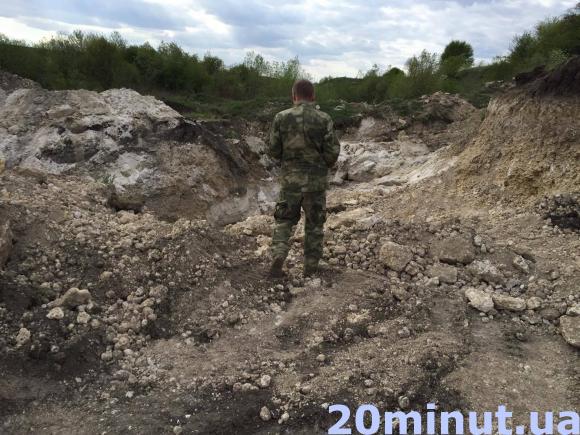 На території «Дністровського каньйону»  добувають незаконно камінь-пісковик, фото №1 на сайті 20minut.ua