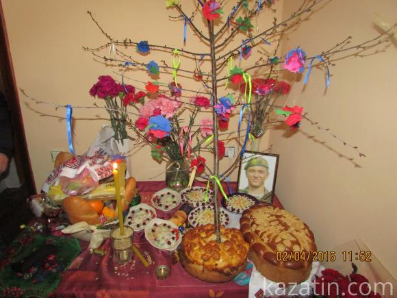 Поховали ще одного солдата, що загинув під Іловайськом в найтрагічніші дні Збройних Сил України, фото №1 на сайті 20minut.ua