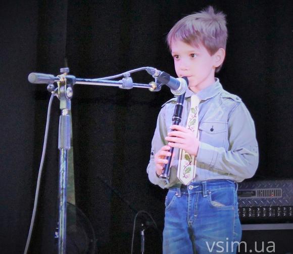 У Хмельницькому на благодійному концерті зібрали 71 тисячу гривень на лікування дитини, фото №14 на сайті vsim.ua