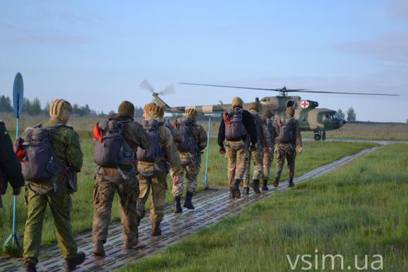 Хмельницькі спецпризначенці виконали 320 стрибків з парашутом, фото №5 на сайті vsim.ua