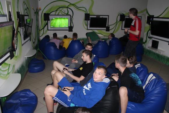 Хочете грати у комп’ютер та отримувати за це зарплату? Ставайте кіберспортсменом, фото №2 на сайті 20minut.ua