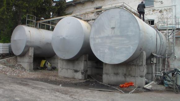 На Вінниччині викрили підпільний спиртзавод. Вилучили 15 тон спирту, фото №2 на сайті 20minut.ua