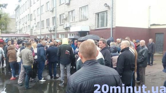 На «Житомирських ласощах» владі не вдалося врегулювати конфлікт. Відео. Фото на сайті 20minut.ua На «Житомирських ласощах» владі не вдалося врегулювати конфлікт. Відео. Фото, фото №5 на сайті 20minut.ua