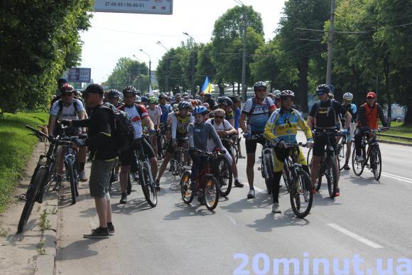 Півтори сотні велосипедистів пустилися у пробіг навколо Вінниці, фото №3 на сайті 20minut.ua