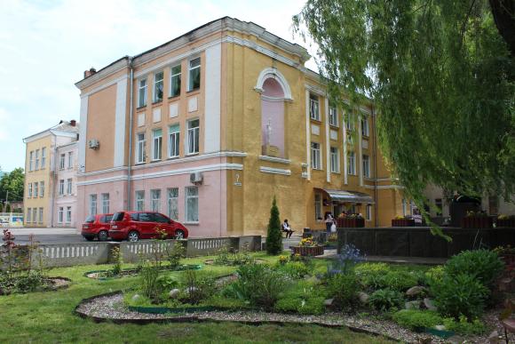 Що принесла перша оптимізація вінницьким школам? На прикладі гімназії №1, фото №1 на сайті 20minut.ua