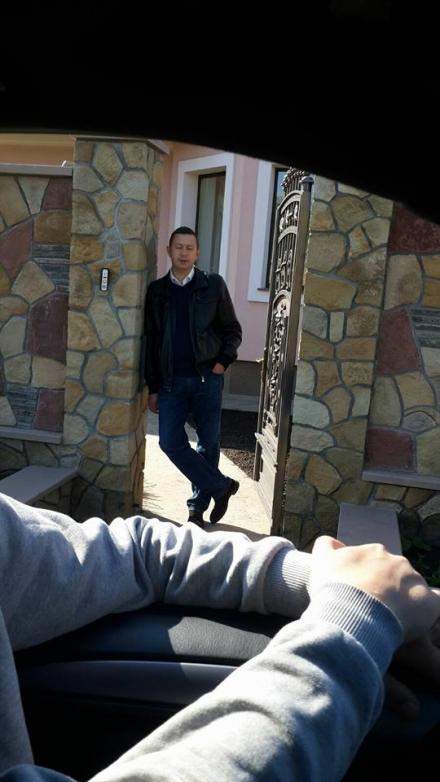 Тернопільські активісти передали зампрокурору сухарі і напилок, фото №2 на сайті 20minut.ua