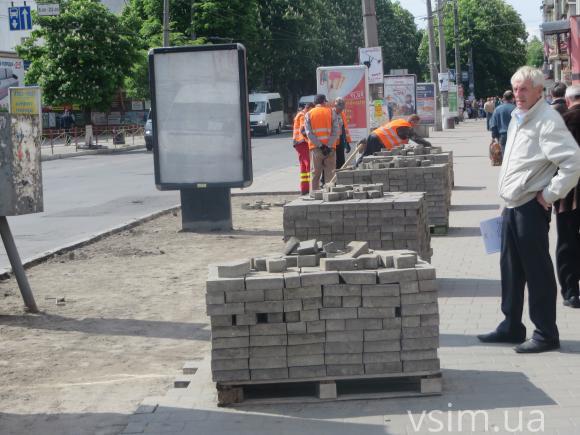 У Хмельницькому біля підземки роблять транспортну «кишеню», фото №1 на сайті vsim.ua