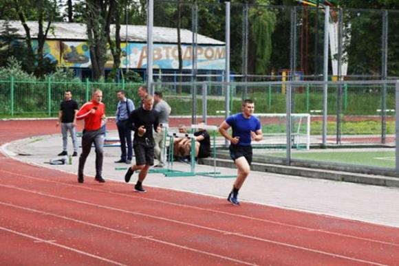 У Вінниці 200 чоловіків записались до елітного спецпідрозділу «КОРДу», фото №1 на сайті 20minut.ua
