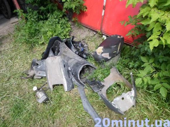 Хлопець вкрав мопеда та розібрав на продаж, але зібрав назад бо його "попалили" на сайті 20minut.ua Хлопець вкрав мопеда та розібрав на продаж, але зібрав назад бо його "попалили", фото №2 на сайті 20minut.ua