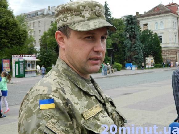 На контрактну службу до ЗСУ тернополян закликає оркестр, фото №5 на сайті 20minut.ua