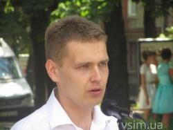 На майдані Незалежності заряджали електромобілі, фото №4 на сайті vsim.ua