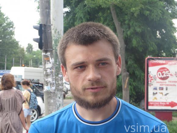 На проспекті Миру відкрили новенький триметровий пам’ятник, фото №3 на сайті vsim.ua