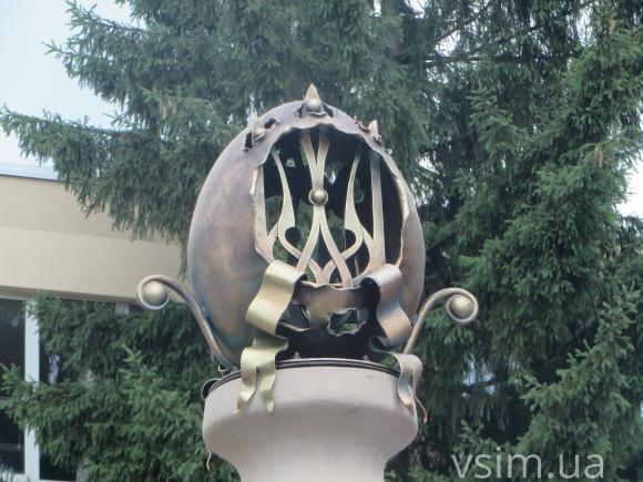 На проспекті Миру відкрили новенький триметровий пам’ятник, фото №4 на сайті vsim.ua