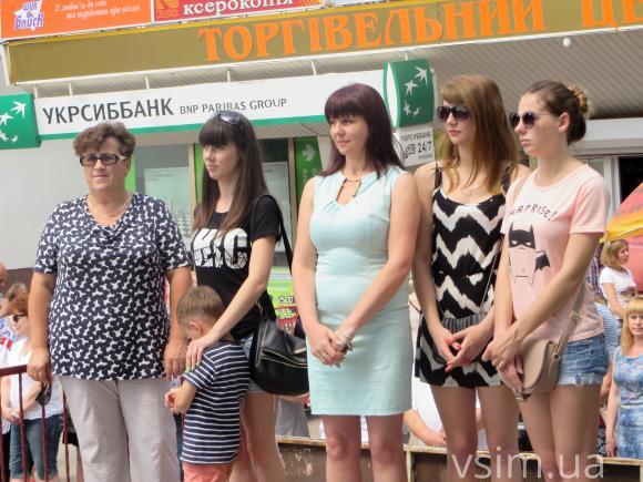 На проспекті Миру відкрили новенький триметровий пам’ятник, фото №6 на сайті vsim.ua