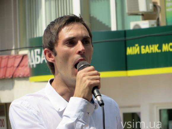 На проспекті Миру відкрили новенький триметровий пам’ятник, фото №8 на сайті vsim.ua