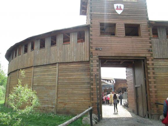 Польський досвід реформ: як громада збудувала собі городище і заробляє на ньому, фото №1 на сайті 20minut.ua