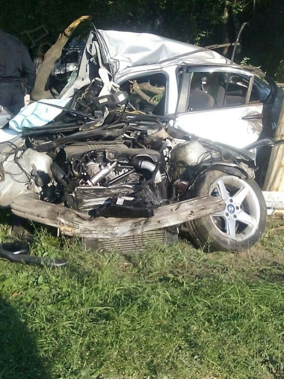 Ще одна моторошна ДТП у Вiнницi: на 600-річчя розбилась БМВ, є жертви (ФОТО), фото №2 на сайті 20minut.ua