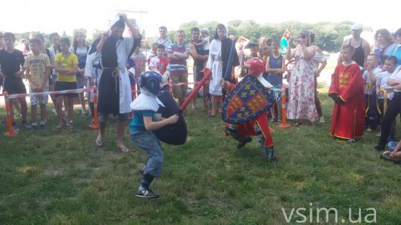 У Хмельницькому стартував GreenFest: 24 години музики, спорту та розваг, фото №10 на сайті vsim.ua