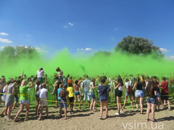 У Хмельницькому стартував GreenFest: 24 години музики, спорту та розваг, фото №24 на сайті vsim.ua
