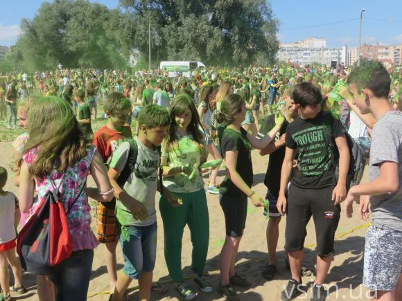 У Хмельницькому стартував GreenFest: 24 години музики, спорту та розваг, фото №27 на сайті vsim.ua