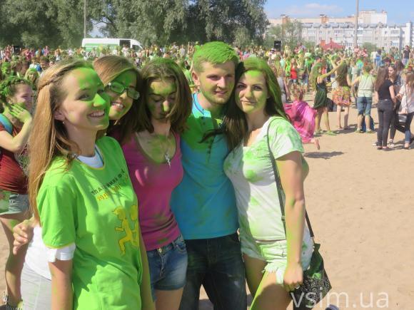 У Хмельницькому стартував GreenFest: 24 години музики, спорту та розваг, фото №28 на сайті vsim.ua