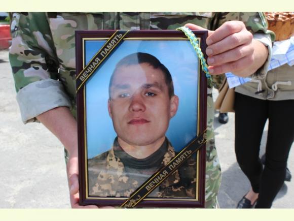 У Славуті і Старокостянтинові попрощалися з загиблими в АТО військовими, фото №1 на сайті vsim.ua