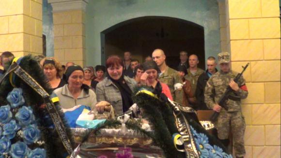 У Славуті і Старокостянтинові попрощалися з загиблими в АТО військовими, фото №2 на сайті vsim.ua