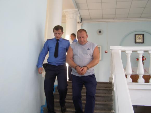 У залі суду арештували колишнього інспектора ДАІ, фото №2 на сайті 20minut.ua