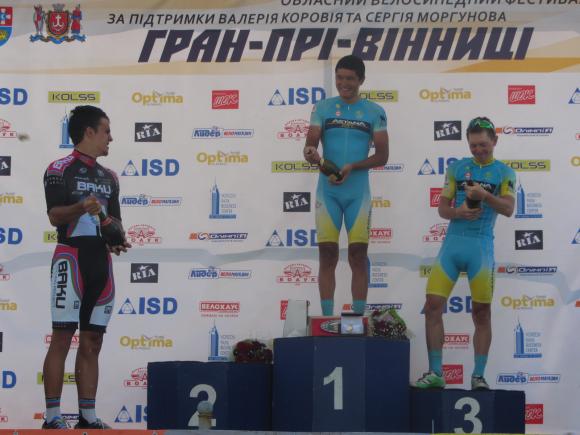 В міжнародній велогонці у Вінниці перемогли спортсмени з Казахстану та Азербайджану, фото №2 на сайті 20minut.ua