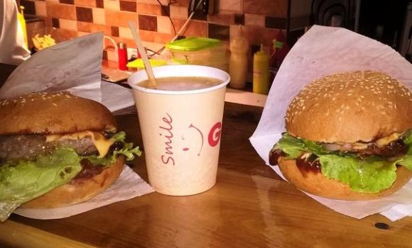 Вінничани готують бургери з «душею та серцем» для справжніх гурманів, фото №4 на сайті 20minut.ua