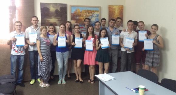 Вінницькі підприємці взялися за студентів-переселенців. Навчили та дали роботу на сайті 20minut.ua Вінницькі підприємці взялися за студентів-переселенців. Навчили та дали роботу, фото №3 на сайті 20minut.ua