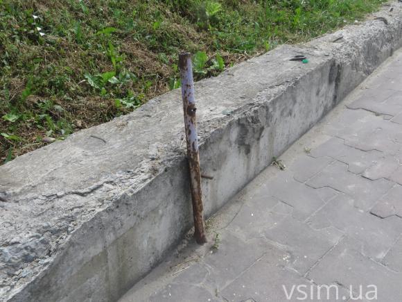 Біля хмельницького пляжу можна підвернути ногу і зламати підбори, фото №5 на сайті vsim.ua