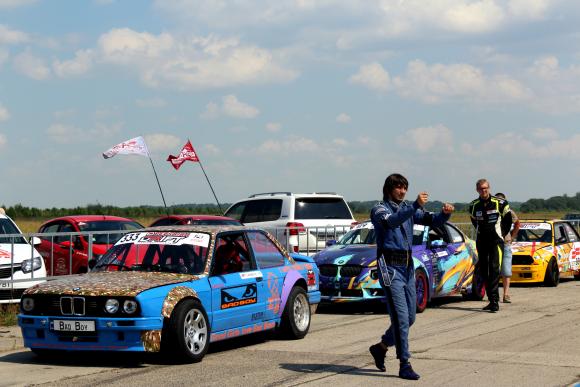 Калинівський дріфт: без крешів та крутих заносів не обійшлося (ВІДЕО), фото №9 на сайті 20minut.ua
