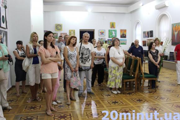 Припинити працювати 75-річний художник не може. Каже "я цим дихаю", фото №3 на сайті 20minut.ua