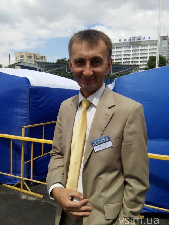 Стадіон "Поділля" у Хмельницькому заполонили гості конгресу свідків Єгови, фото №1 на сайті vsim.ua