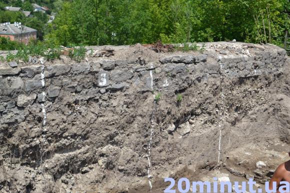 У Кам’янці археологи «відкопали» вежу, яка понад 200 років була засипана землею, фото №2 на сайті 20minut.ua