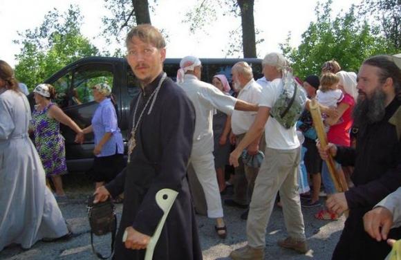 Вінницькі прочани приєднались до Всеукраїнського хресного ходу за мир, фото №1 на сайті 20minut.ua