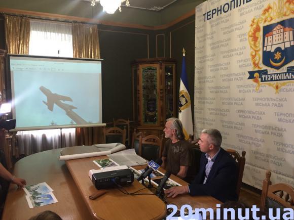 Замість ремонту аварійного літака тернополянам пропонують трьох янголів, фото №1 на сайті 20minut.ua