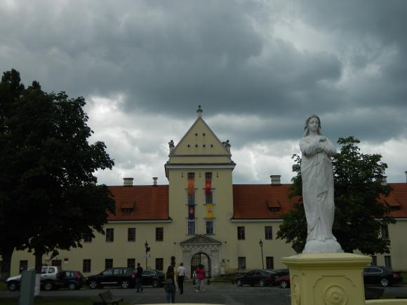 Ідея для мандрівки : ідеальна Жовква та романтичне Старе село, фото №2 на сайті 20minut.ua