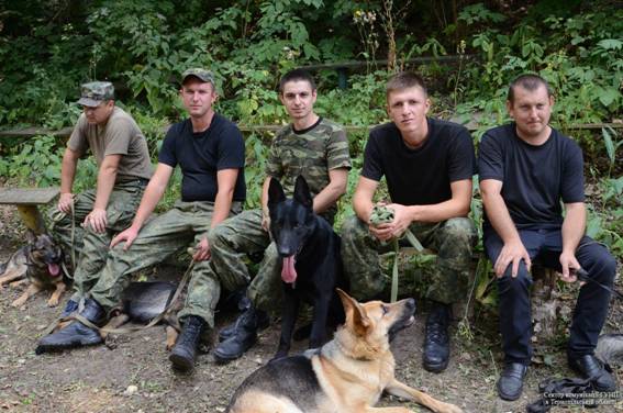 На Тернопіллі змагались поліцейські собаки (фото) на сайті 20minut.ua На Тернопіллі змагались поліцейські собаки (фото), фото №3 на сайті 20minut.ua