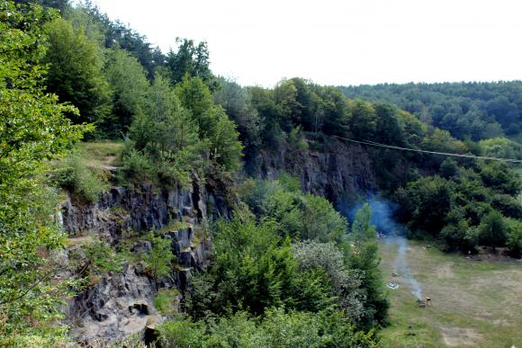 На вихідні до Сабарова: місце за греблею збирає чимало відпочивальників, фото №2 на сайті 20minut.ua