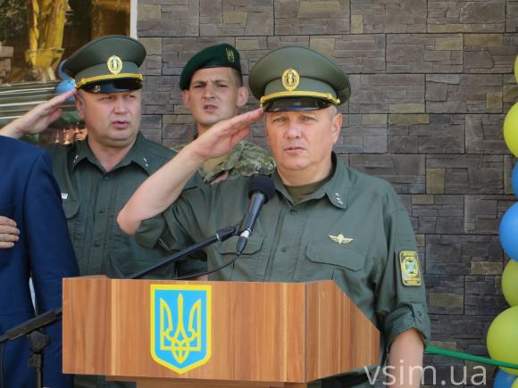 У Хмельницькому 32 сім'ї прикордонників отримали ключі від квартир, фото №1 на сайті vsim.ua