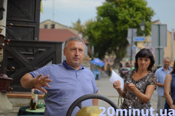 У Кам’янці з’явився пам’ятник у формі кавомолки, фото №4 на сайті 20minut.ua