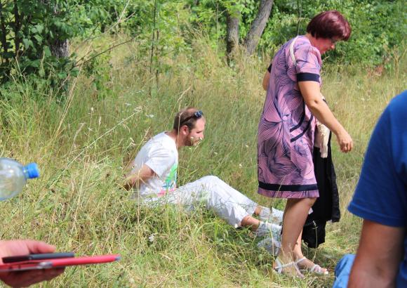 У посадці біля Ющенка копи затримали чоловіка, який стріляв з обріза у атовців, фото №4 на сайті 20minut.ua
