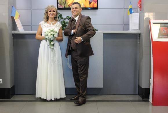 У «Прозорому офісі» відбулася перша урочиста церемонія реєстрації шлюбу, фото №1 на сайті 20minut.ua