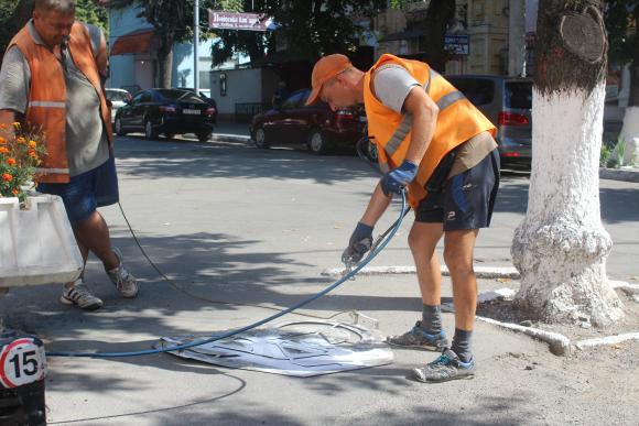 У Вінниці з’явилися нові пішохідні та велодоріжки на “старих” тротуарах, фото №15 на сайті 20minut.ua