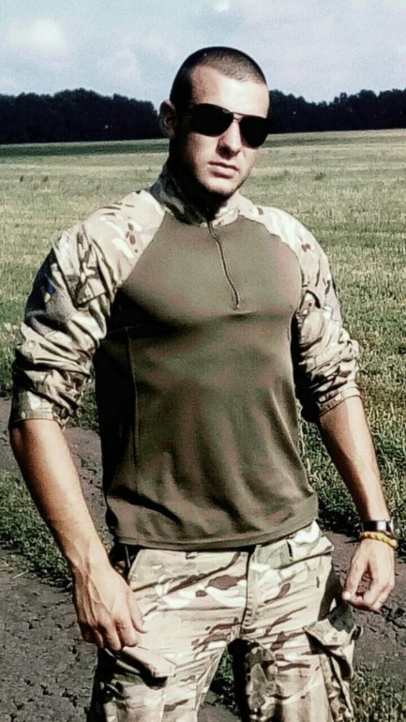 В зоні АТО загинув 22-річний військовий з Славутського району, фото №1 на сайті vsim.ua