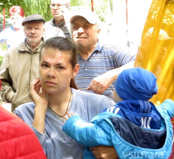 "Знімайте оту бандуру і заварюйте трубу", - жителі Бандери не дали газовикам встановити лічильник на їхній будинок, фото №7 на сайті vsim.ua