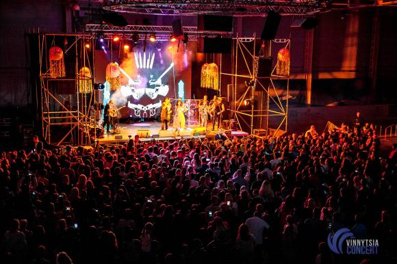 Эксклюзив. Потап и Настя в Виннице – о «золотом» десятилетии и будущих победах на сайті 20minut.ua Эксклюзив. Потап и Настя в Виннице – о «золотом» десятилетии и будущих победах, фото №7 на сайті 20minut.ua